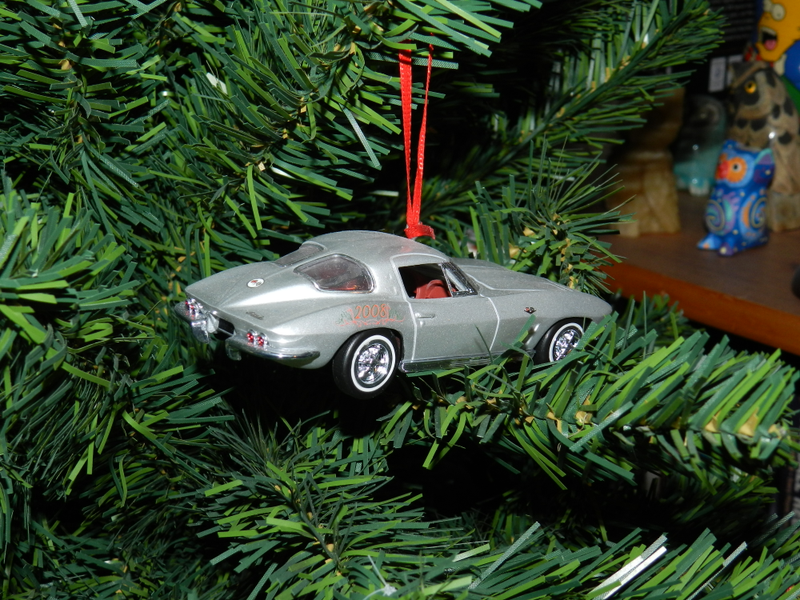 Illustration for article titled What's on Your Tree?